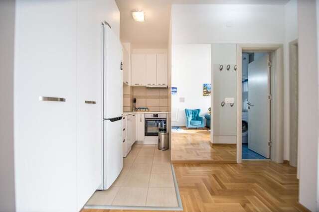 Апартаменты Blue Sparrow Будва-9